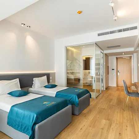 Hotel Poeme Retreat Mamaja