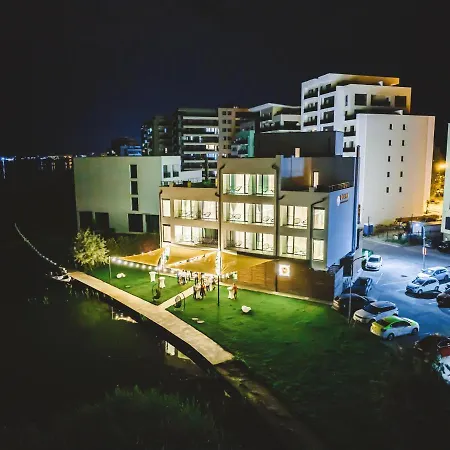 Hotel Poeme Retreat Mamaja