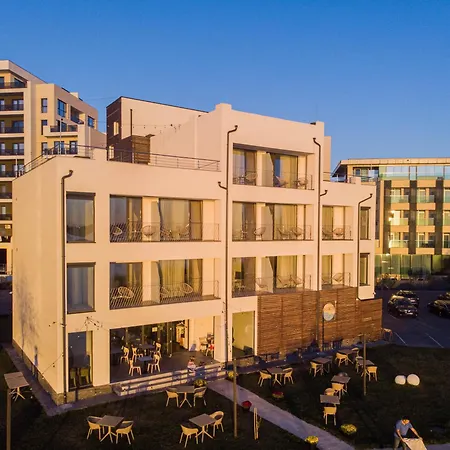 Hotel Poeme Retreat